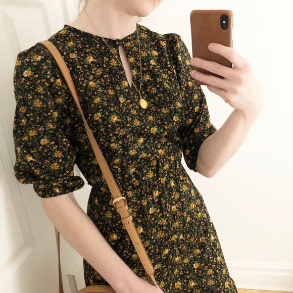 Sunning Vintage Floral Midi Dress - Poof Sleeves - Picture 2 of 13